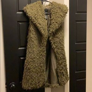 Women’s boutique vest